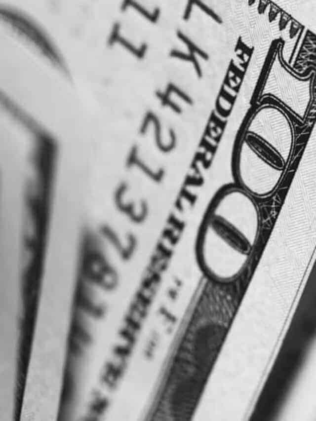 Pros & Cons Of A Weekly Budget Story