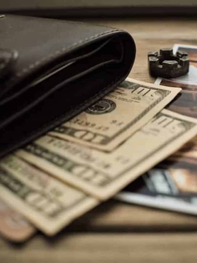 How To Stop Spending Money You Don’t Have Story