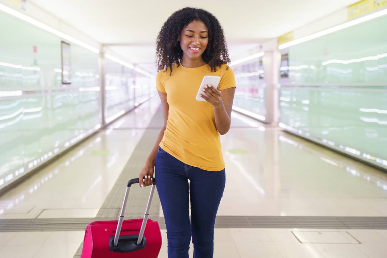 packing hacks to travel light