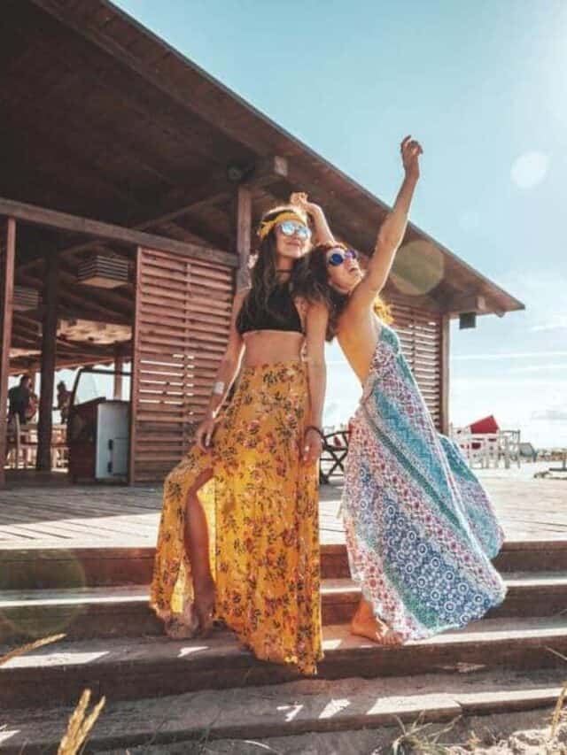 10 Breezy Summer Outfits To Stay Cool & Stylish