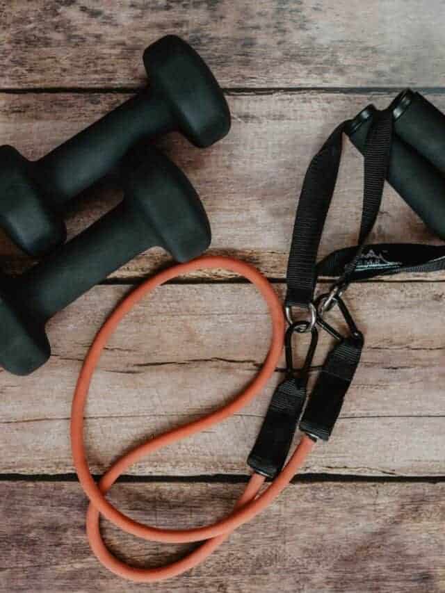 10 Travel Equipment Items to Help You Stay Fit While Traveling