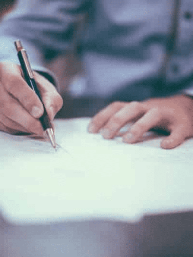 Avoid 11 Common Money Mistakes After Landing Your First Job Story