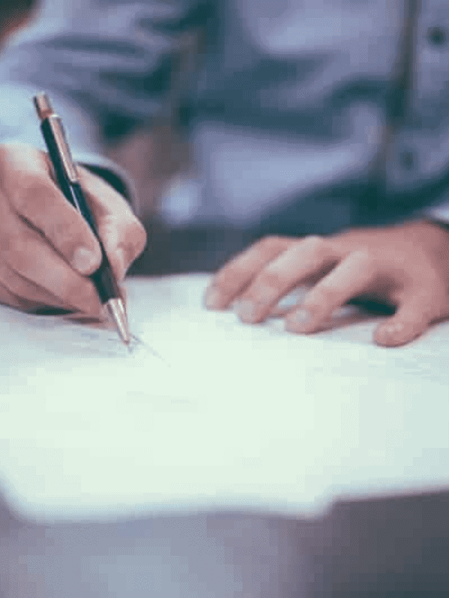 Avoid 11 Common Money Mistakes After Landing Your First Job Story