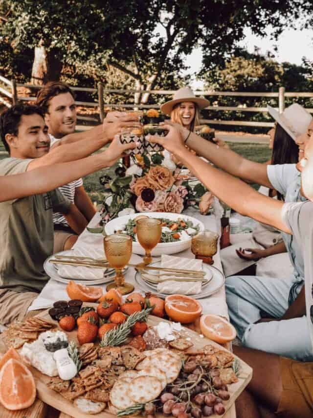 35 Delicious Picnic Food Ideas for Memorial Day Weekend